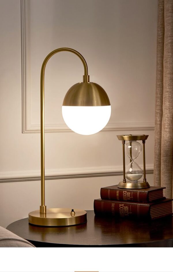 Home Decorate Elegant Arched Gold Desk Lamp for Bedroom and Living Room Contemporary Brass Finish Reading Lamp with Sphere Globe